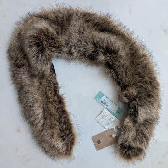 NWT | LOOK BY M Orla Faux Fur Stole 40" - Picture 1 of 9